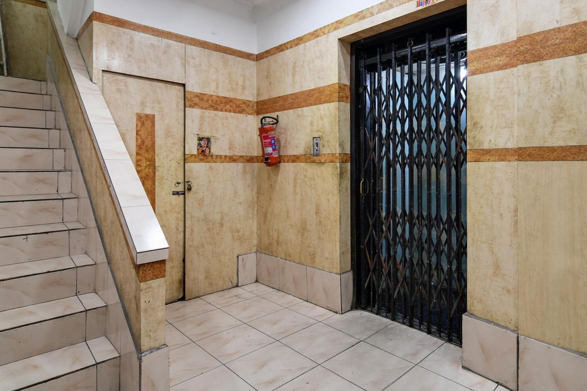 Hotel O Dinar Kolkata Eksteriør bilde